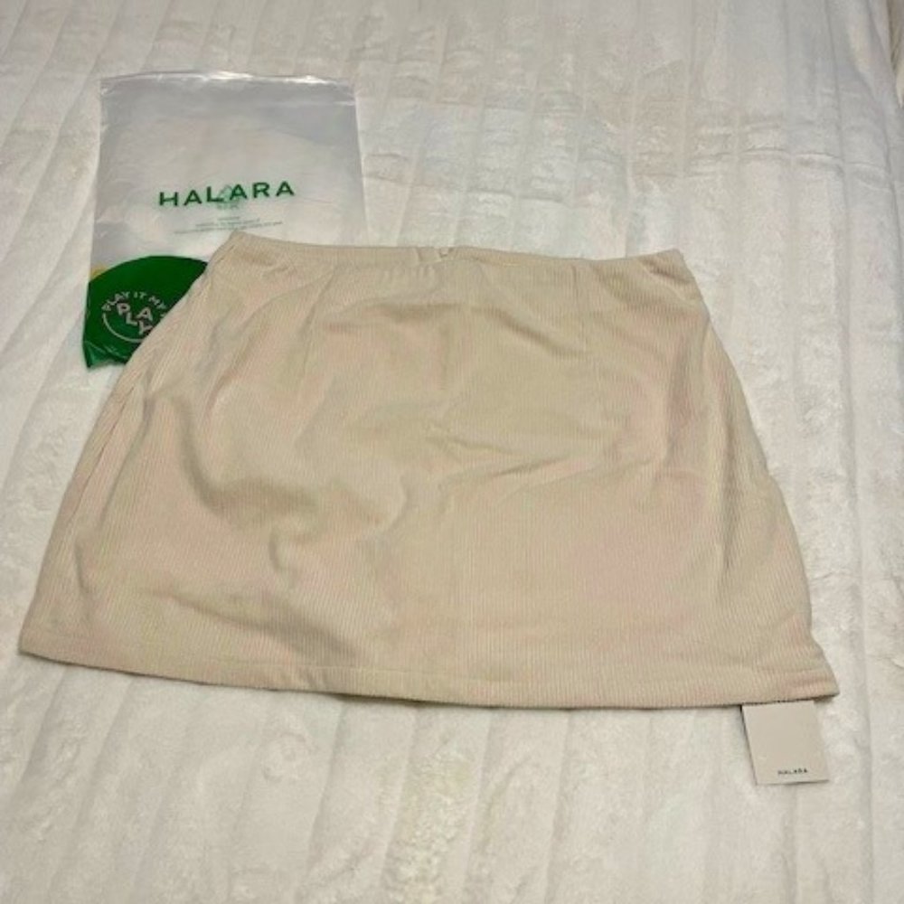 Halara cream corduroy skirt